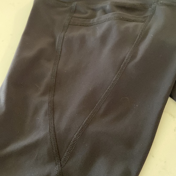 Old Navy Active Elevate Legging Go-Dry Size S Black - Picture 5 of 5